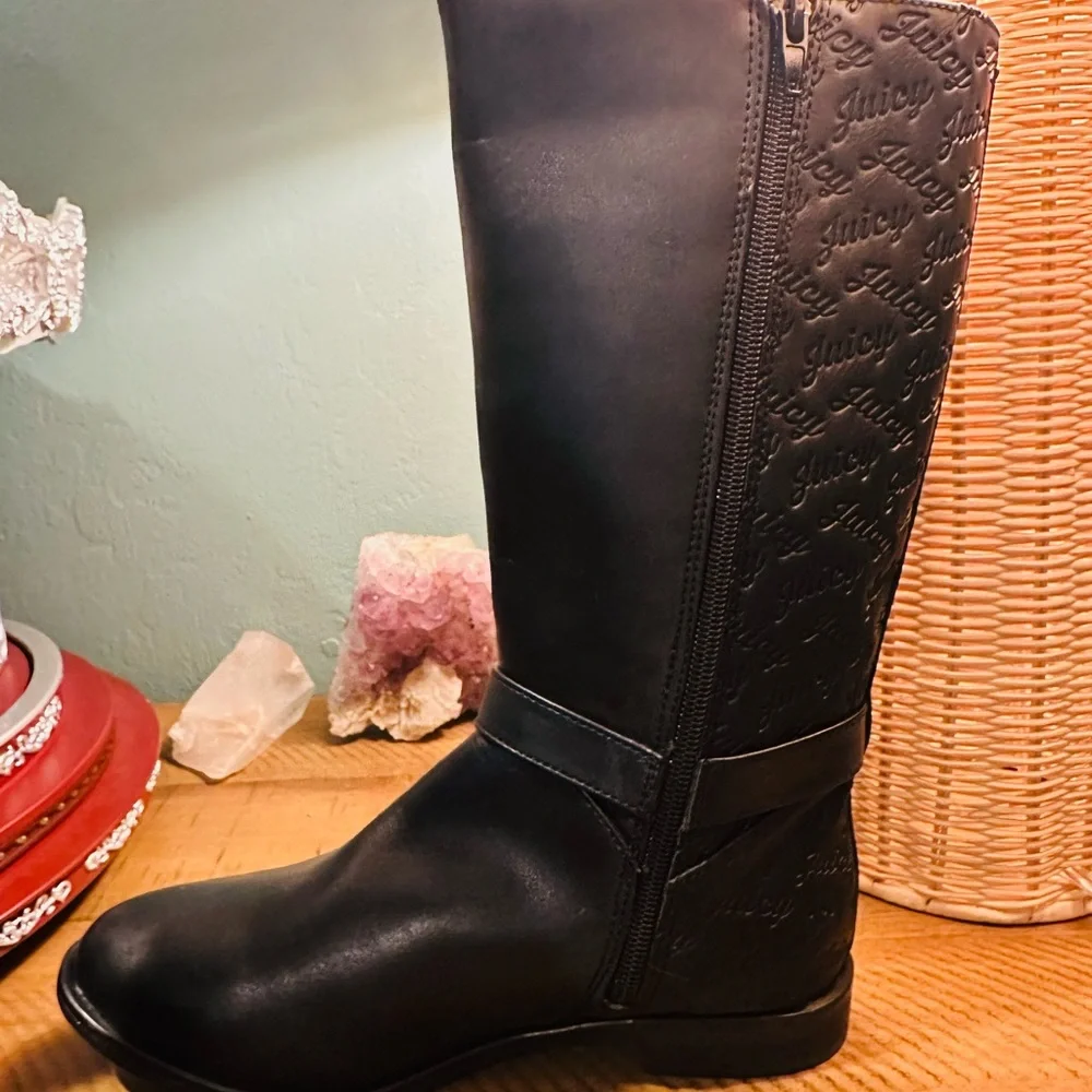Juicy Couture - Girls Boots Black Zip Up 12” Tall Bow & Logo Size 5